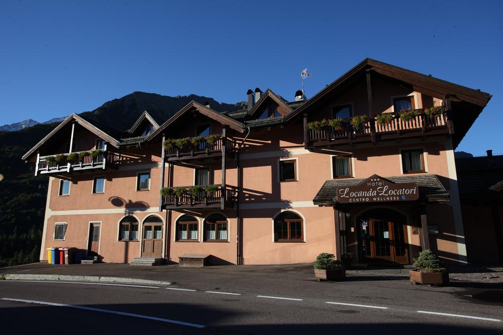 Locanda Locatori Passo del Tonale Exterior photo